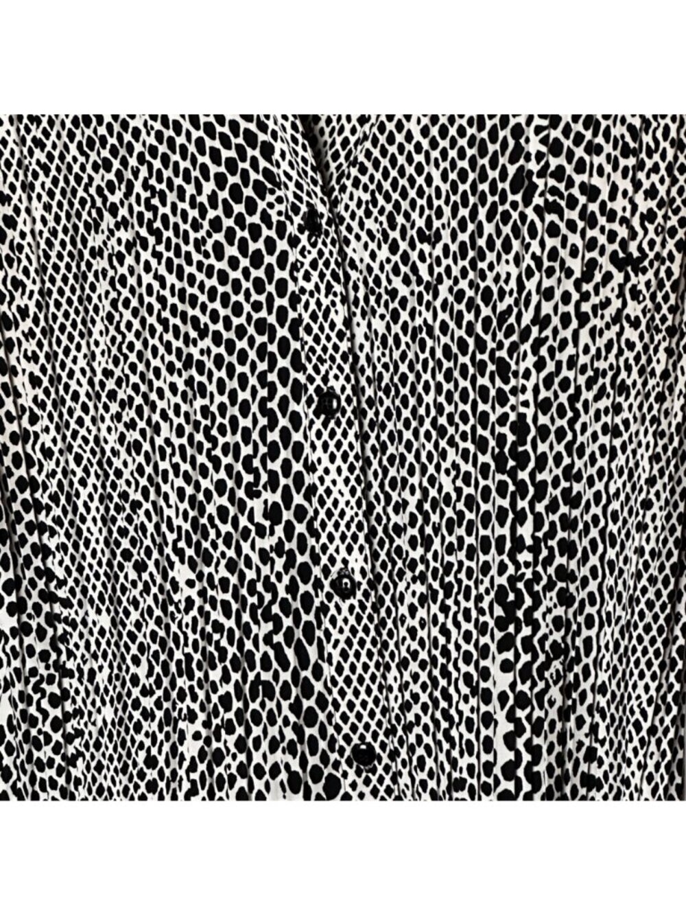 Apt. 9 Womens Black & White Animal Print Button-Up Shirt Size Large Long Sleeves - Picture 7 of 7